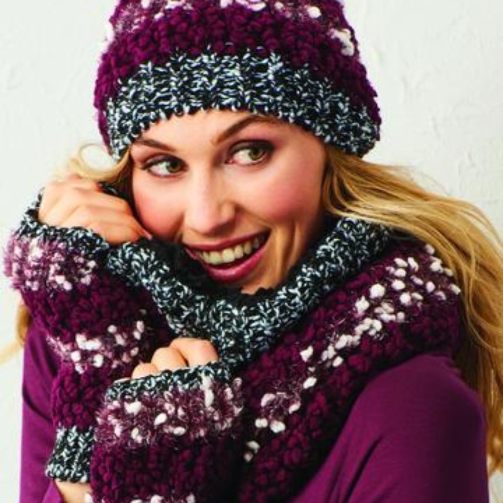 Charlie Paige Winter Set Hat and Infinity Scarf